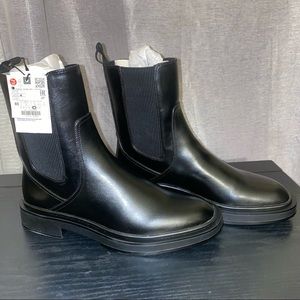 Zara Ankle Boots - Low heel NWT